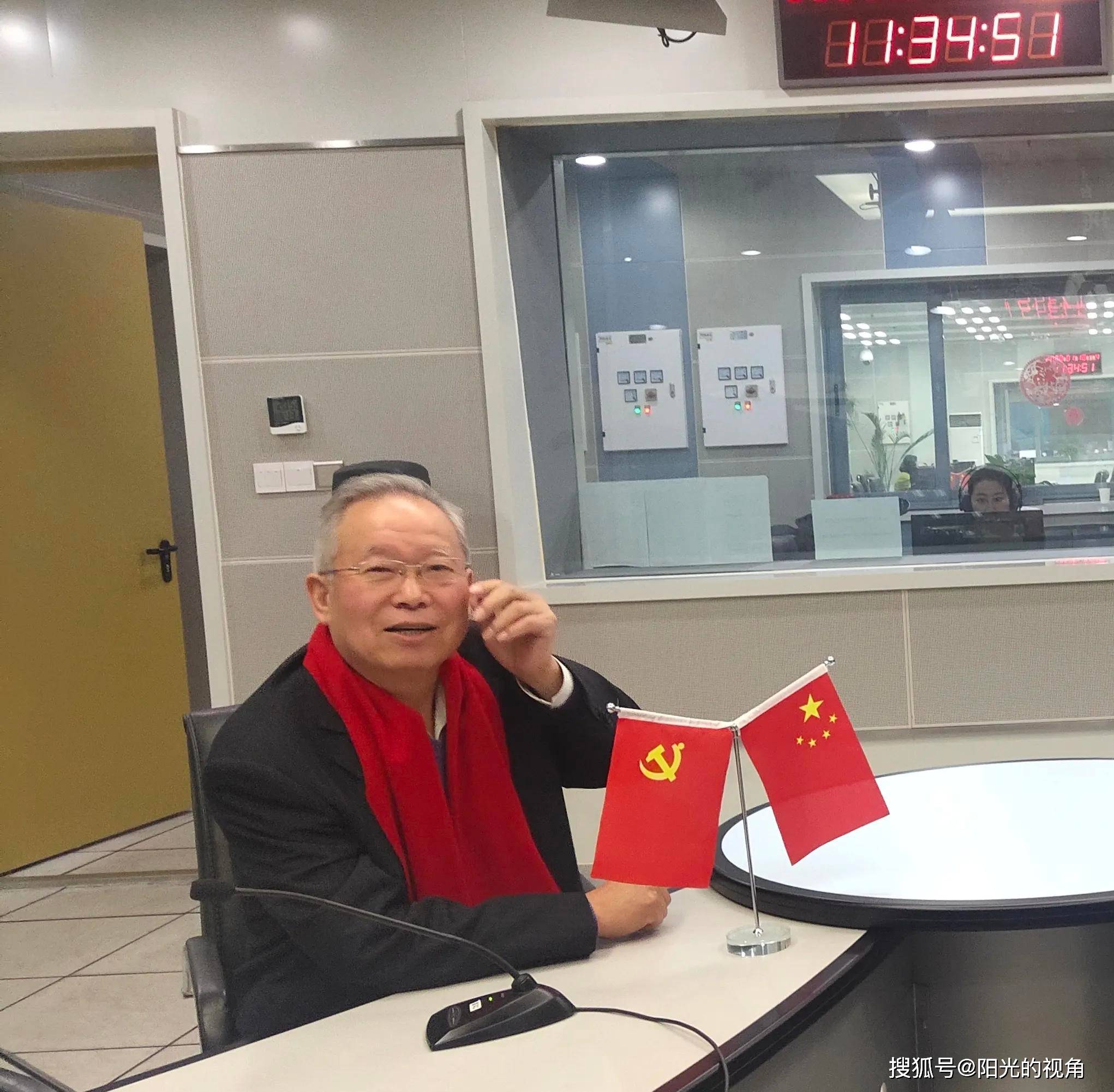 画家李金玺老师，油画草原中的忧虑与向往
