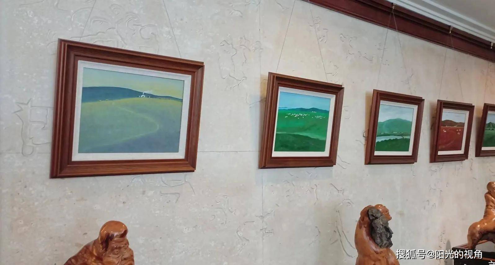 画家李金玺老师，油画草原中的忧虑与向往