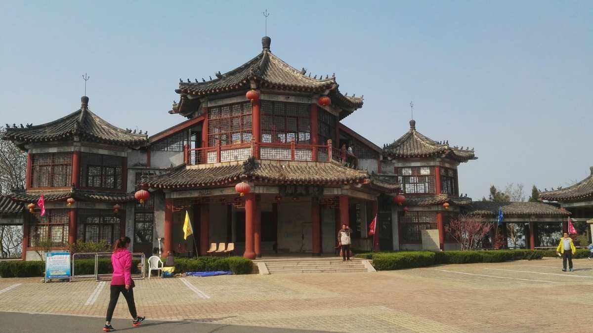 龙阁(万古神帝护龙阁)